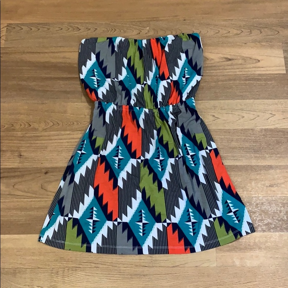 Super cute strapless dress